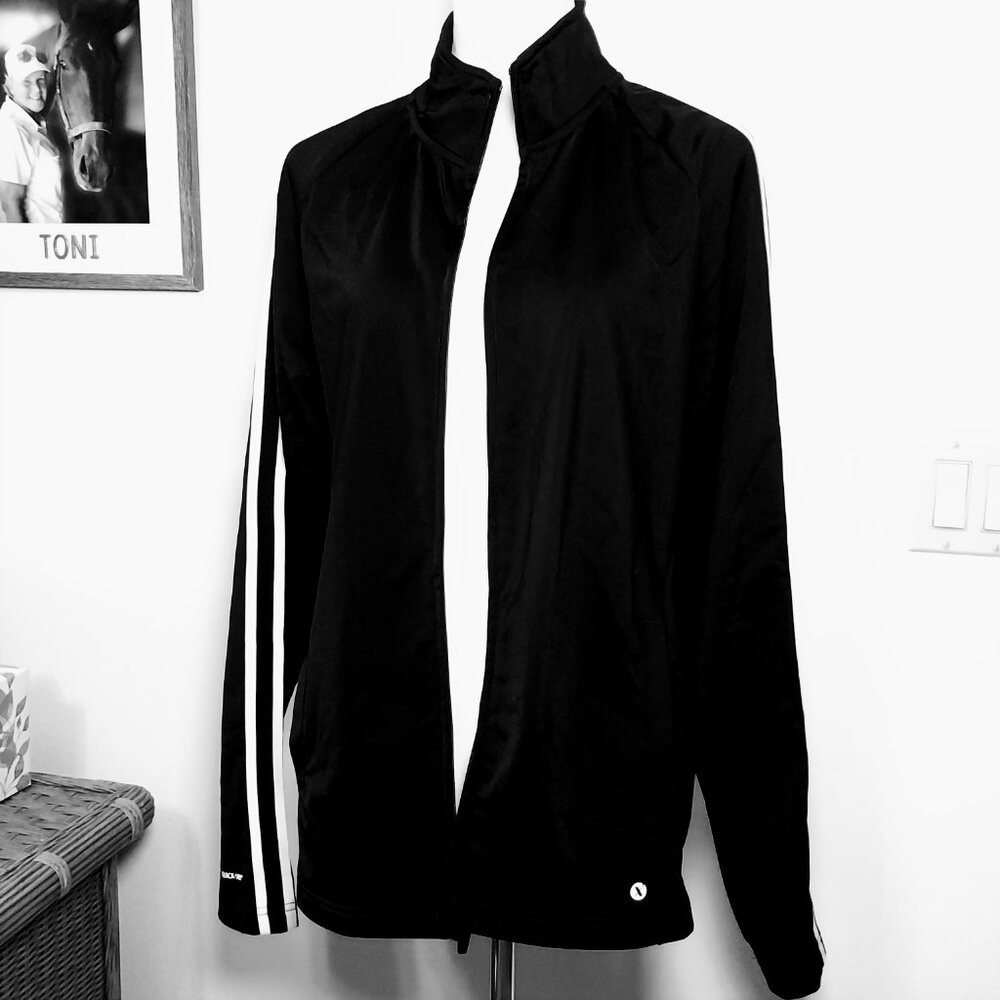 XERSION SIZE M QUICK DRY FULL ZIP BLACK JACKET W/STRIPED SLEEVES